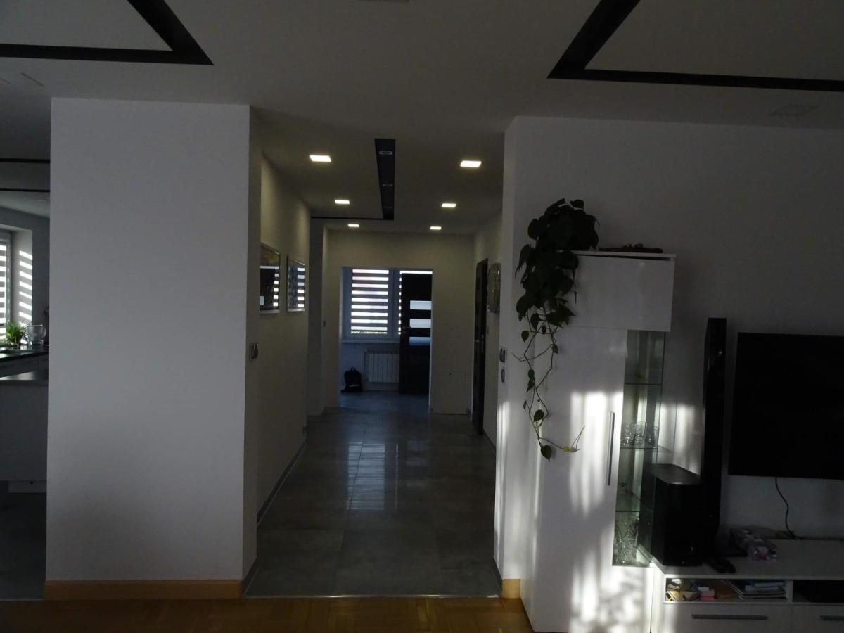 Villa Sanriver Přemyšl Exteriér fotografie